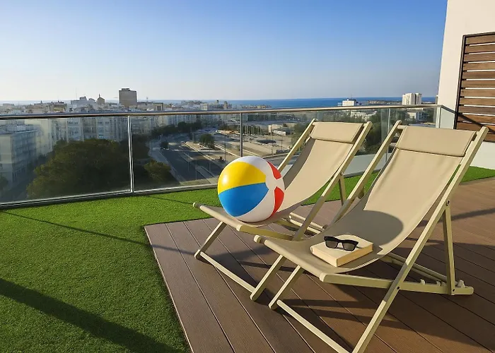 Skyline - Penthouse With 50m2 Private Terrace And Stunning Views Cádis