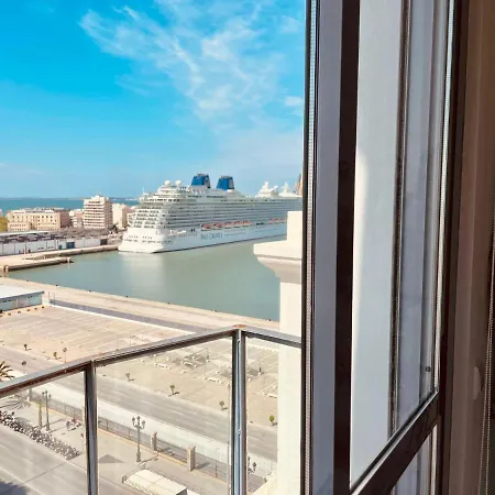 Skyline - Penthouse With 50m2 Private Terrace And Stunning Views *